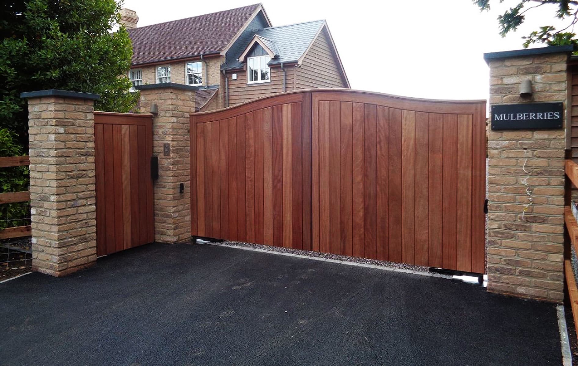 Gallery Wooden gates Capitan Gates